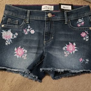 Girls floral shorts